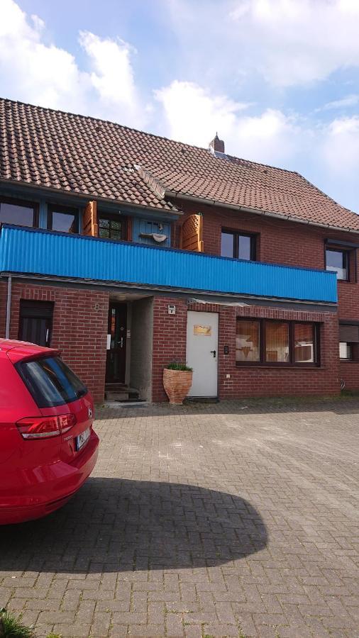Kleine Gemuetliche Ferienwohnung Im Fachwerkstil Wolfsburg Eksteriør billede